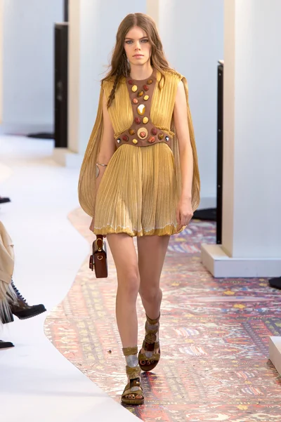 Look 54